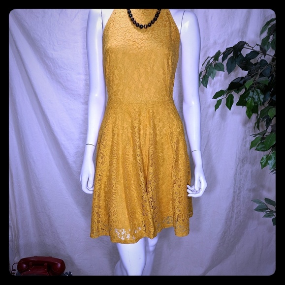 Forever 21 Dresses & Skirts - Forever 21+ XL Yellow Springtime Dress